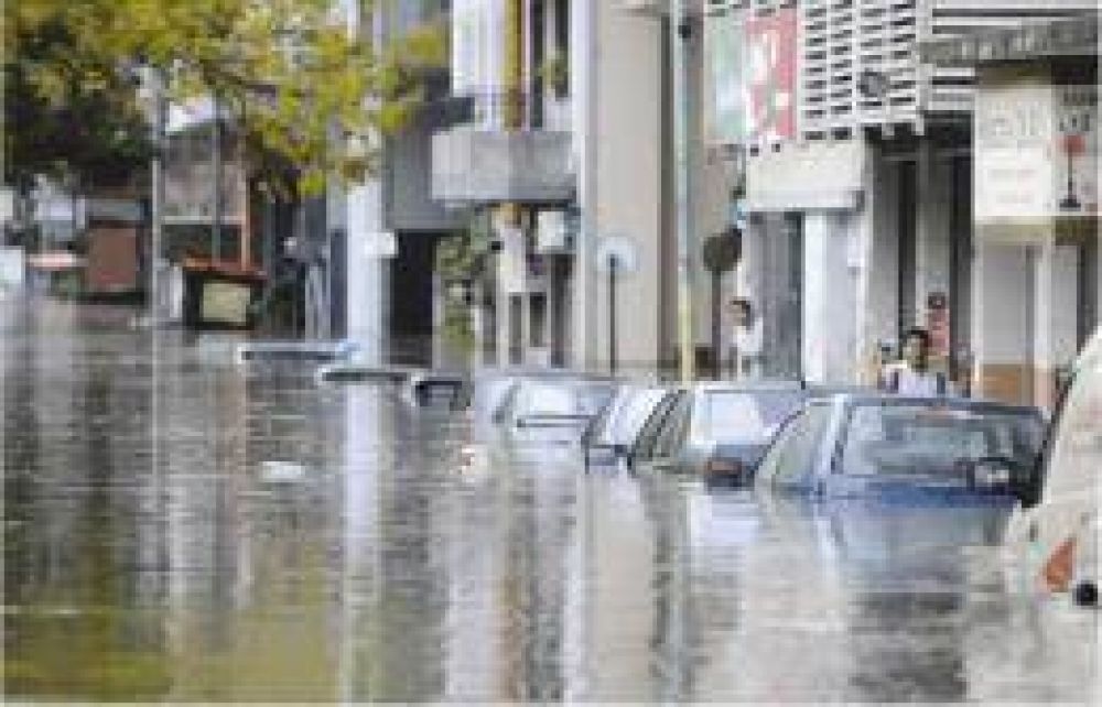 Tragedia en La Plata: contin�a la b�squeda de desaparecidos