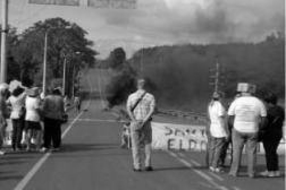 Luego de un nuevo corte de la Ruta 12, trabajadores del Samic levantaron el paro