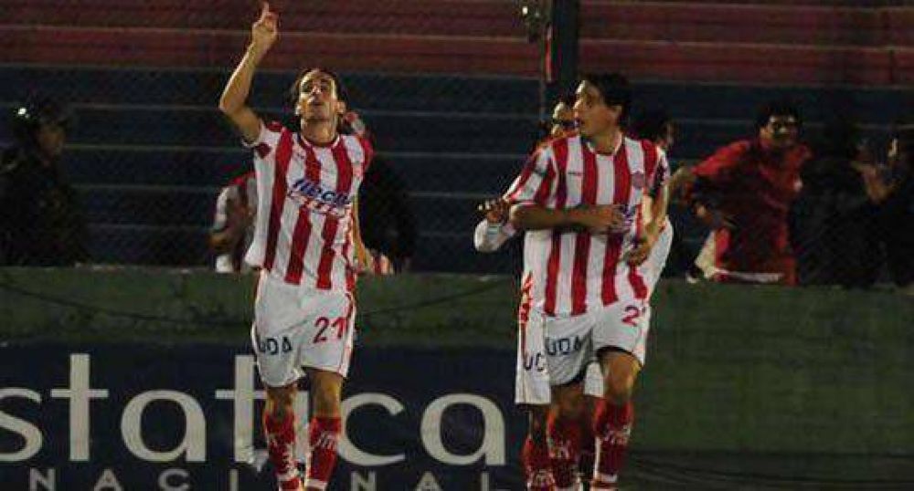 Uni�n recibe a Argentinos y solo le sirve ganar