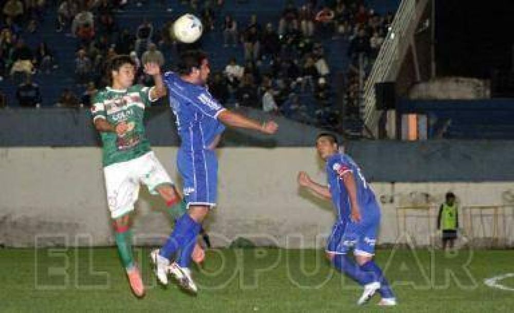 San Jorge se aprovech� de un deste�ido Racing