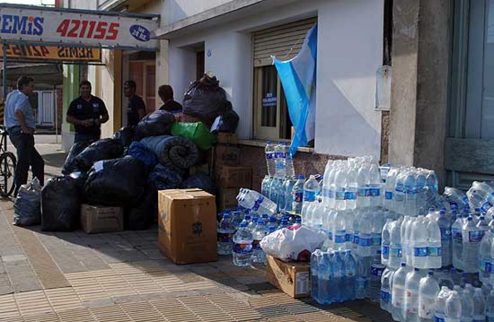 Olavarr�a Solidaria: masiva respuesta para colaborar con los inundados de La Plata