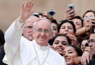 El Papa Francisco envi� 50 mil d�lares para ayudar a damnificados