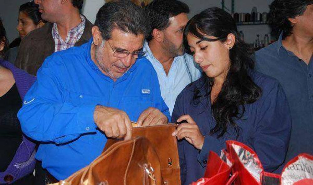 El gobierno busca consolidar el oeste como un polo productivo de cuero