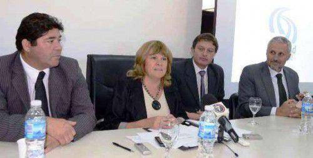 Obras en Neuqu�n, ahora anunciadas por Parrilli