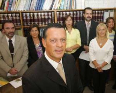 Renuncia masiva en la instituci�n que preside el juez Pag�s
