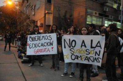 El Rectorado adeuda al "Lillo" $ 380.000