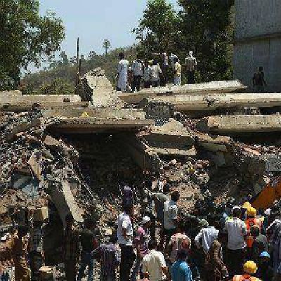 India: se derrumb� un edificio y hay al menos 49 muertos
