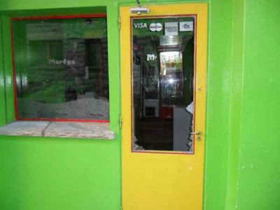 Roban en dos locales gastron�micos durante la madrugada