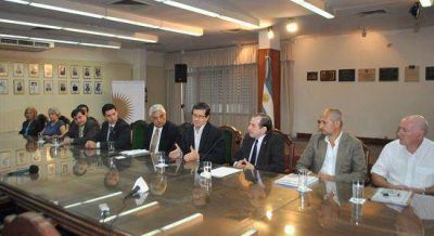 Activa participaci�n de instituciones intermedias en el marco del Foro Ciudad 2013