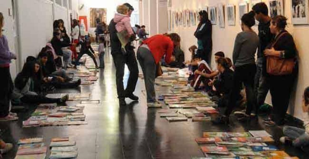 Nueva edici�n de la Feria de los Libros en el CMC