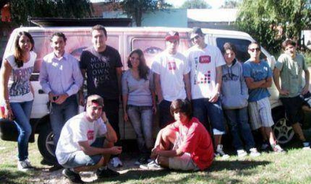 Jornada Recreativa de la Juventud del GEN y Cilsa en el Barrio Autodromo de la ciudad