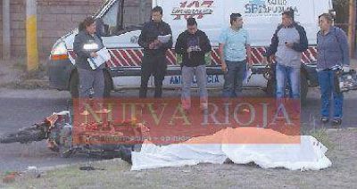 Un hombre muri� al sufrir una terrible ca�da en su motocicleta