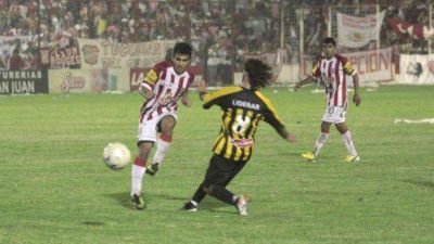 Una victoria que empieza a despejar el camino al ascenso