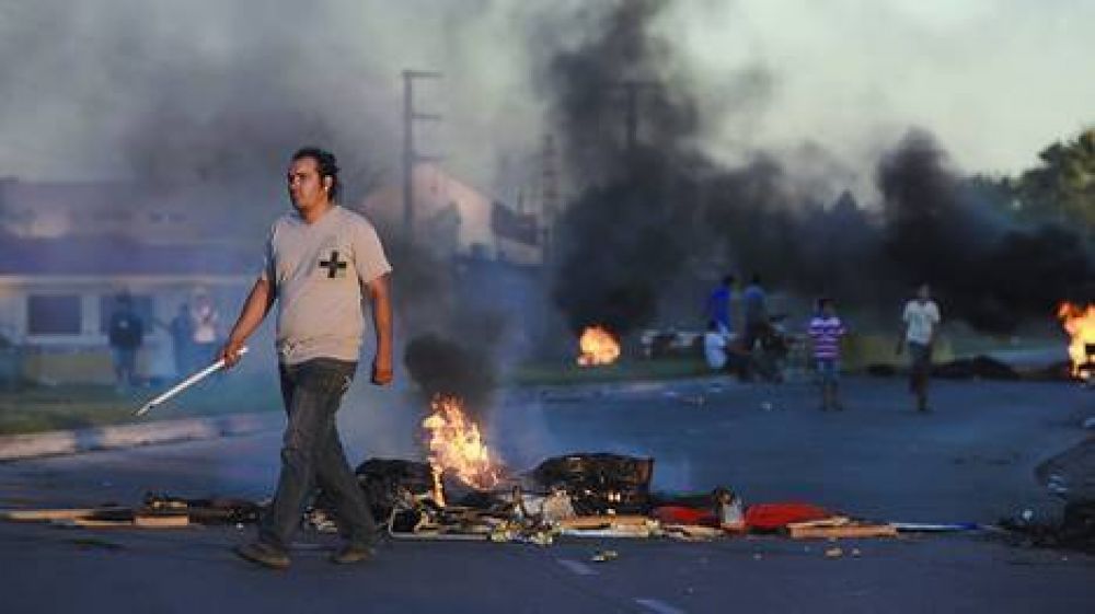 Intendentes advierten sobre un rebrote de protesta social