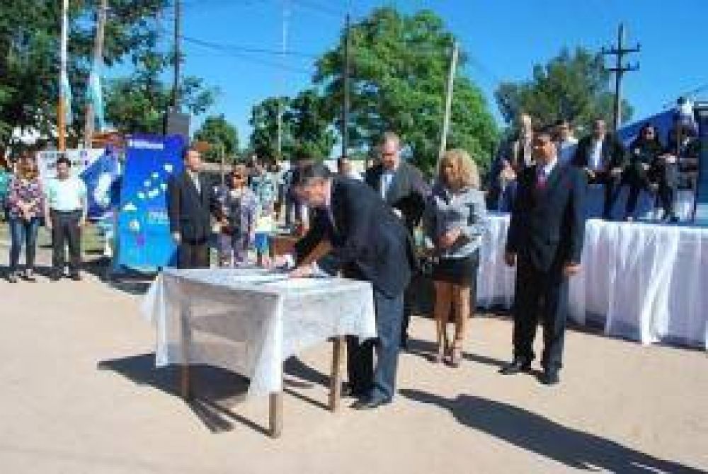 IPDUV entreg� viviendas y acord� la construcci�n de m�s soluciones habitacionales