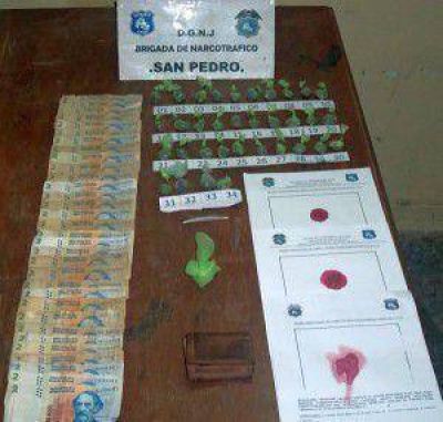 Sorprendido vendiendo marihuana lo detienen en San Pedro de Jujuy