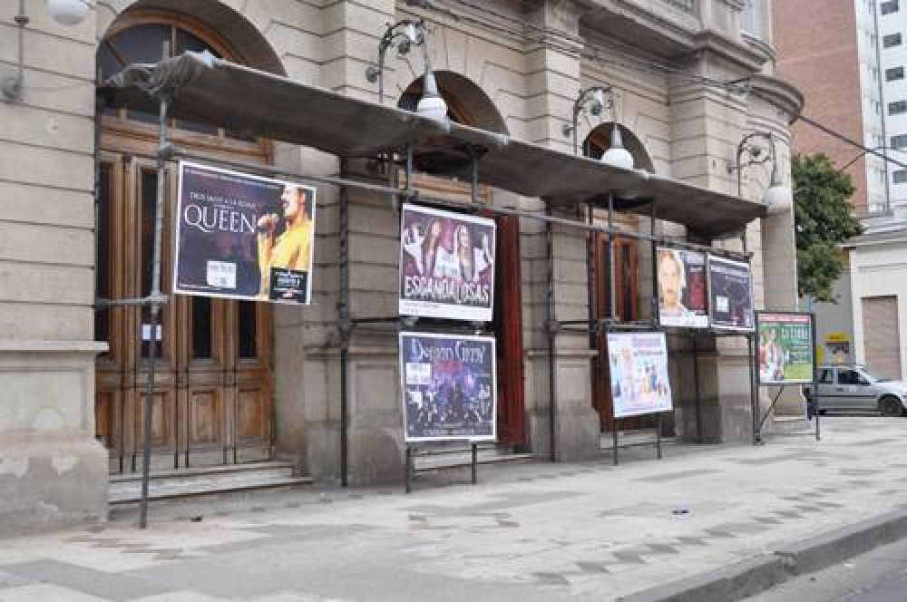 Passaglia anunci� que terminar�n las obras en el Palacio y el Teatro Municipal