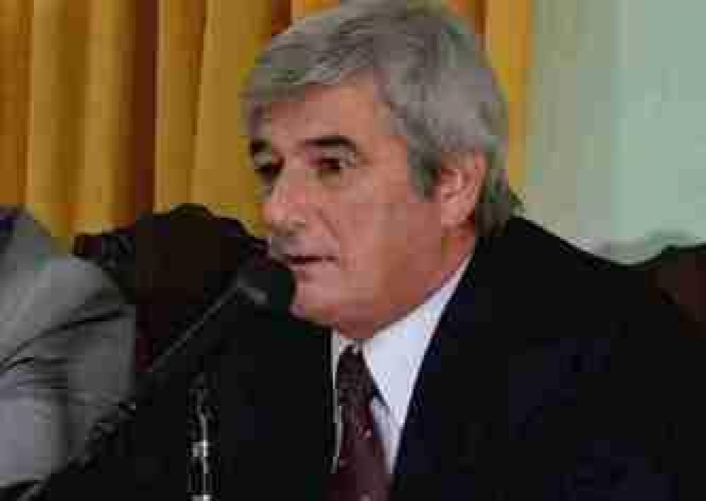 Intendente enojado con productores-	