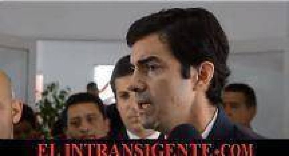 Lomas de Medeiro: Juan Urtubey asegur� que desadjudicar�n a quienes hayan falseado datos