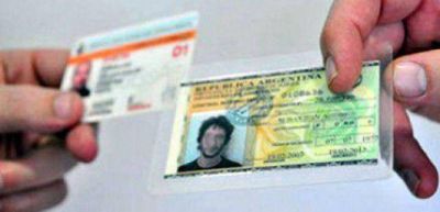 Por el temporal, estiman 15 d�as de demora en la entrega de licencias de conducir	