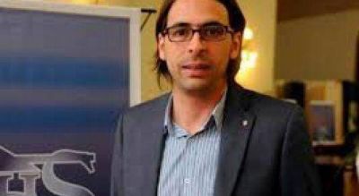 Tras cr�ticas a la C�mpora, Carreras asegur�: "Ac� no hay una mirada pol�tica sino social"