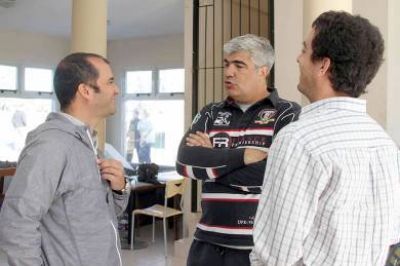 Se articulan acciones para garantizar que el aporte solidario llegue a La Plata