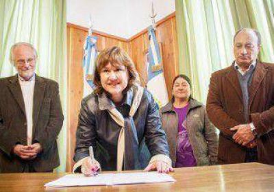 Pechen: "No cambiaremos contaminaci�n por plata" 