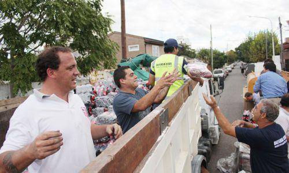 M�s de 60 toneladas de ayuda envi� Pilar a la ciudad de La Plata
