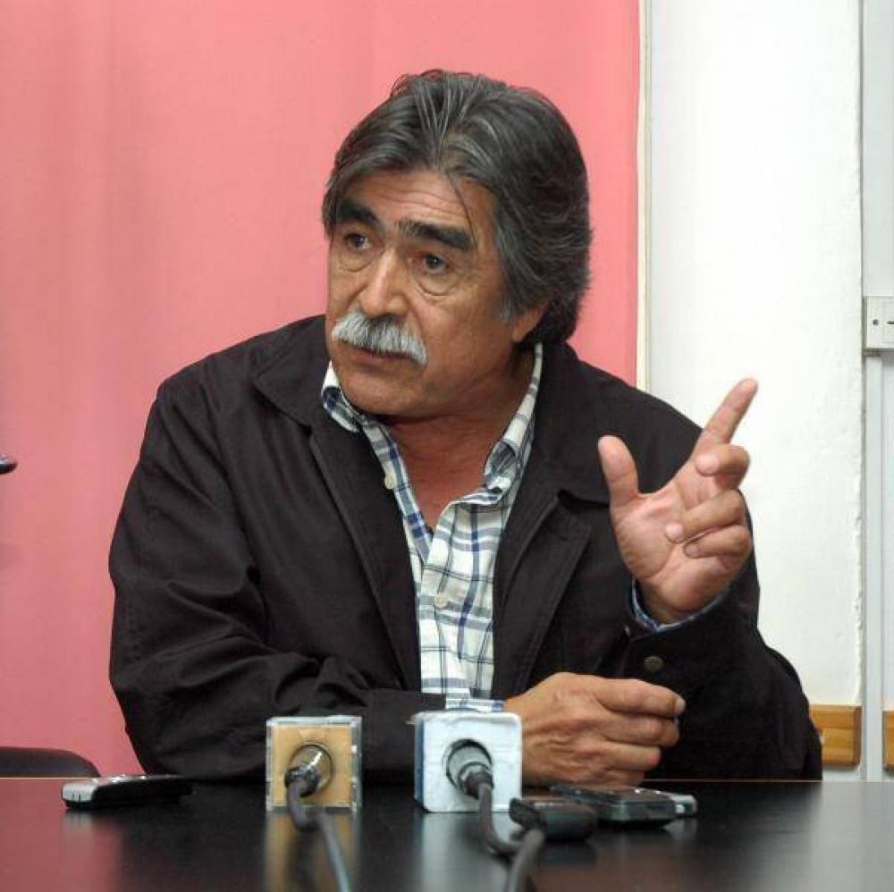 Legisladores oficialistas respaldan a Paillalef