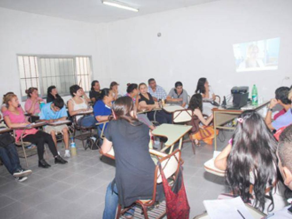El CEMAU articula con las universidades de la regi�n
