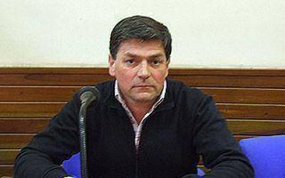 Conde advirti� a la UCR que �nadie se tiene que erigir como centro" de un acuerdo