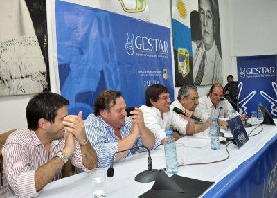 GESTAR LANZO EL CICLO DE CAPACITACION POLITICA 2013