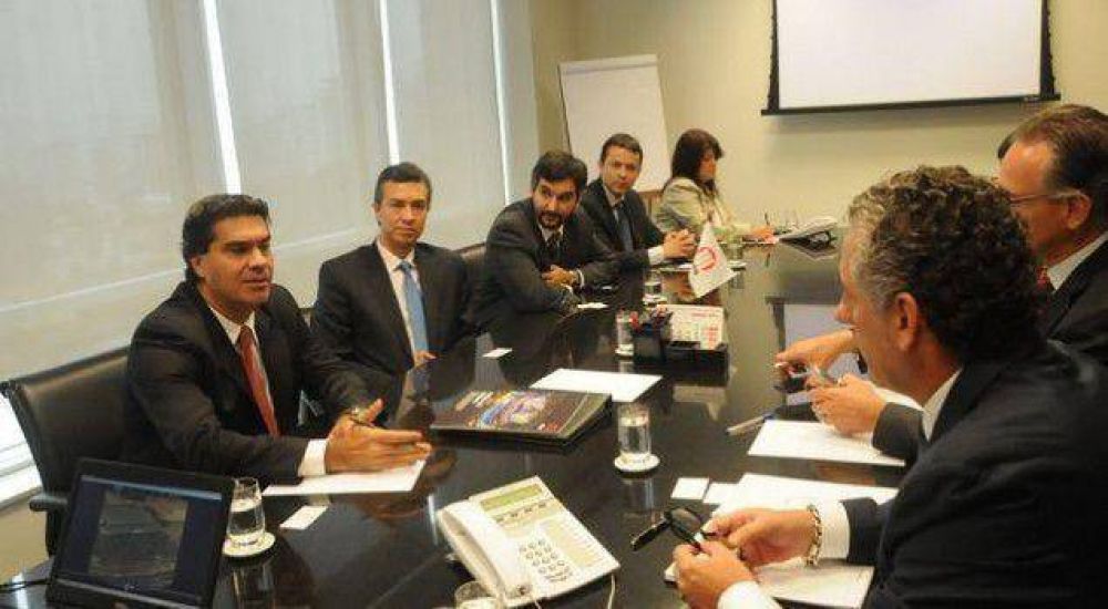 Capitanich encabeza misi�n comercial en Mendoza y Chile
