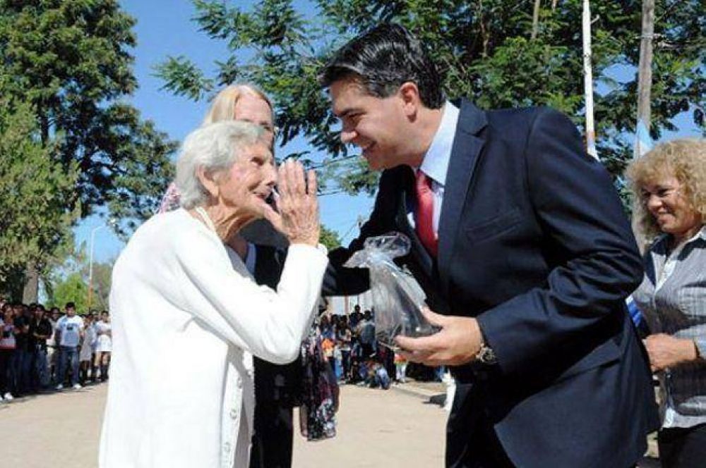 Capitanich anunci� el inicio de obras del nuevo Hospital y m�s viviendas