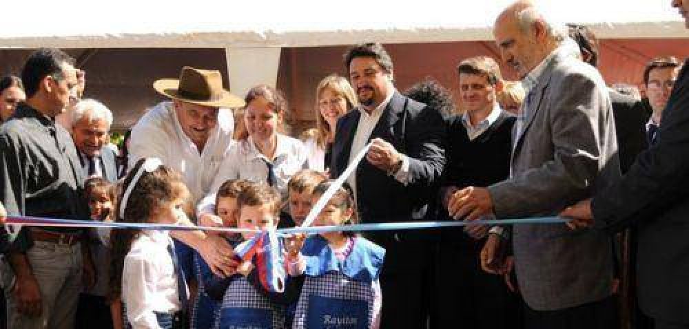 Closs valor� el compromiso de las iglesias con la educaci�n de los j�venes misioneros 