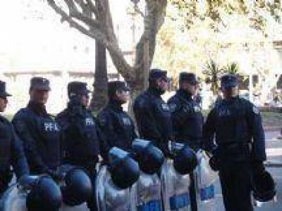 Policia Federal: Investigan a 22 efectivos por abusar de menores indigentes