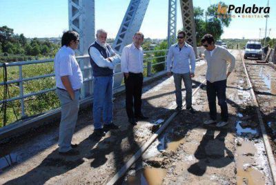 Garc�s recorri� la obra de Puesta en Valor del Puente Ferrocarretero