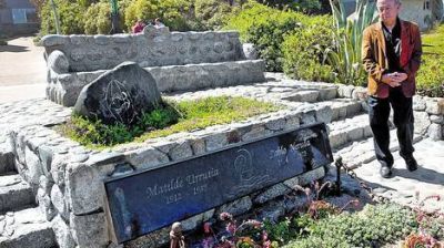 Trasladan a Santiago los restos de Neruda para ser analizados