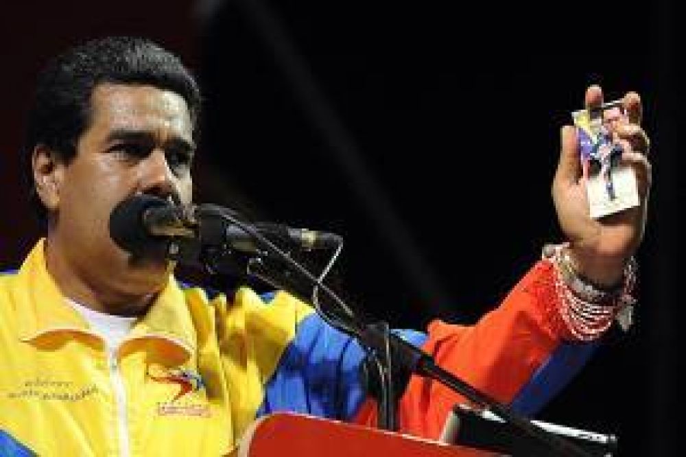 Maduro denunci� que la "derecha salvadore�a" planea asesinarlo