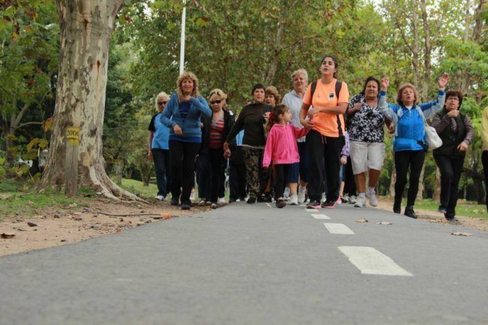 San Miguel - Los abuelos dieron inicio al ciclo de actividades deportivas