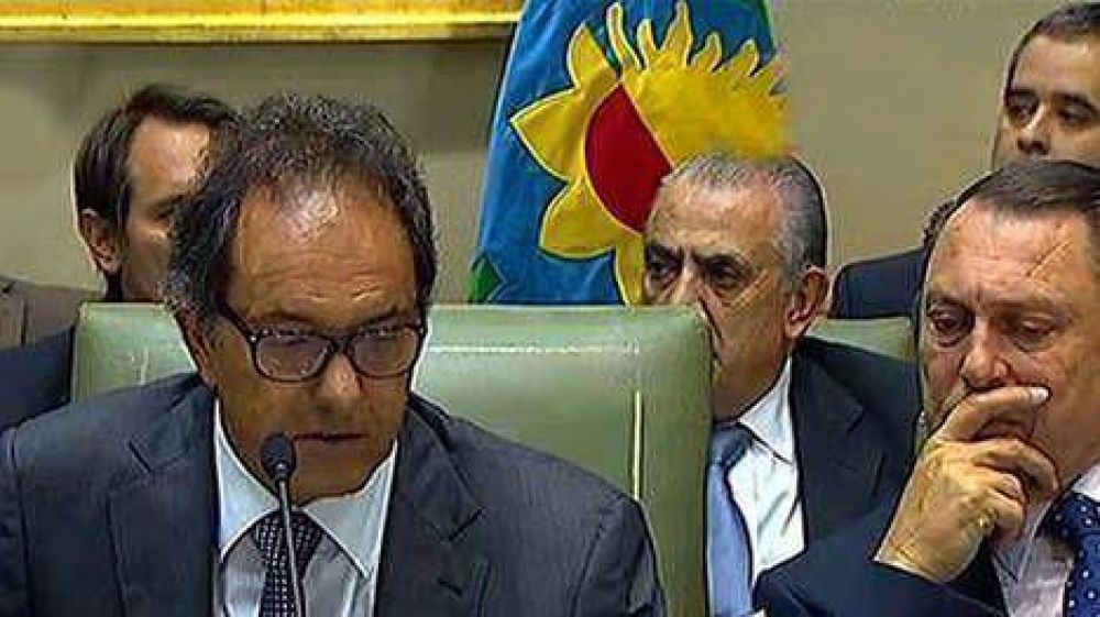 Scioli: �Hay 37 personas m�s fallecidas pero no por la inundaci�n�