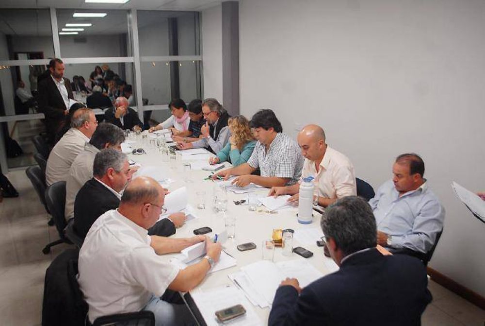 Apuran cambios en la ley para crear municipios