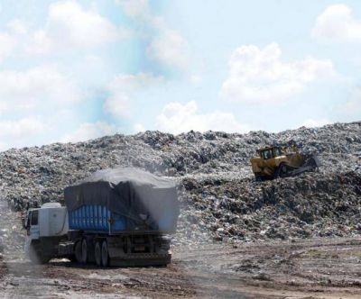 Reducir la cantidad de basura que genera la capital tomar� a�os