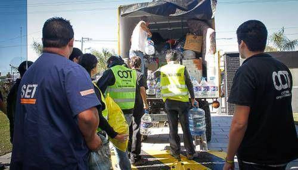 Caravana solidaria de Tigre en ayuda de las v�ctimas de La Plata