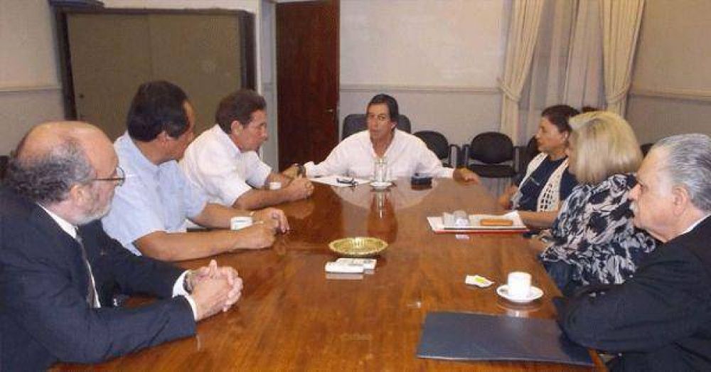Diputados tratar�n renuncia de Jueces en la pr�xima sesi�n