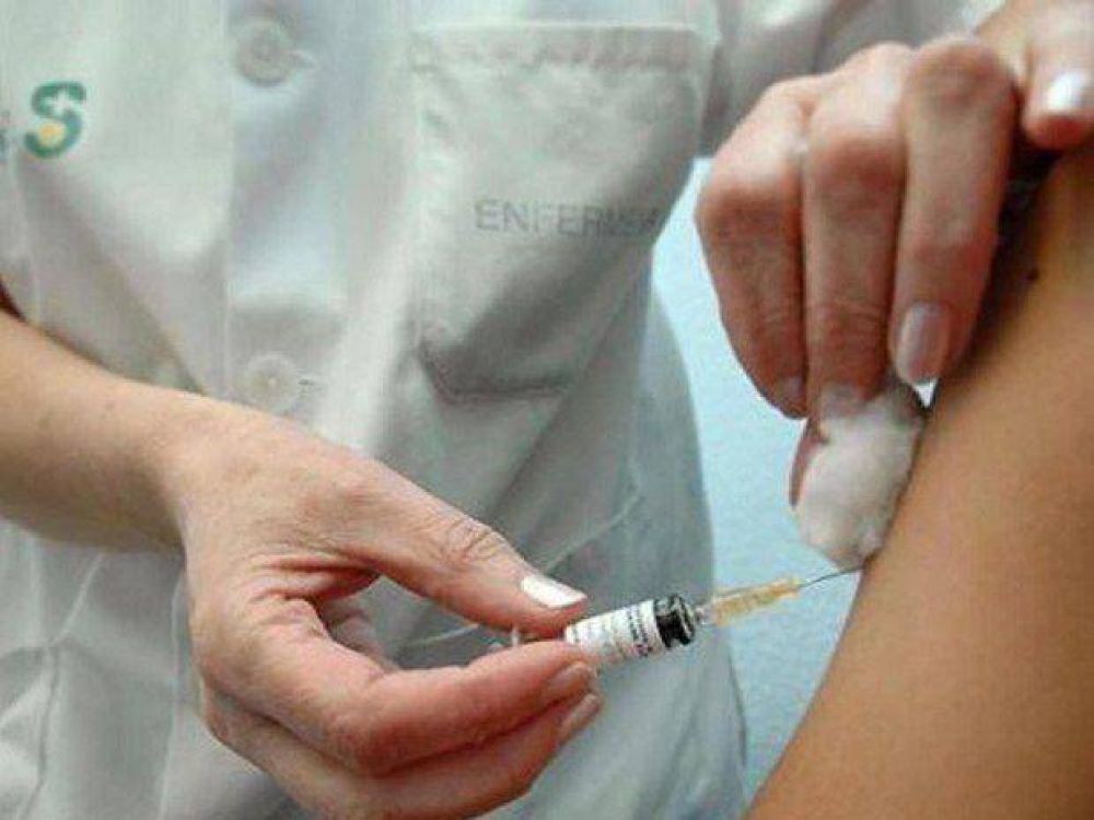 Alta demanda de vacunas antigripales