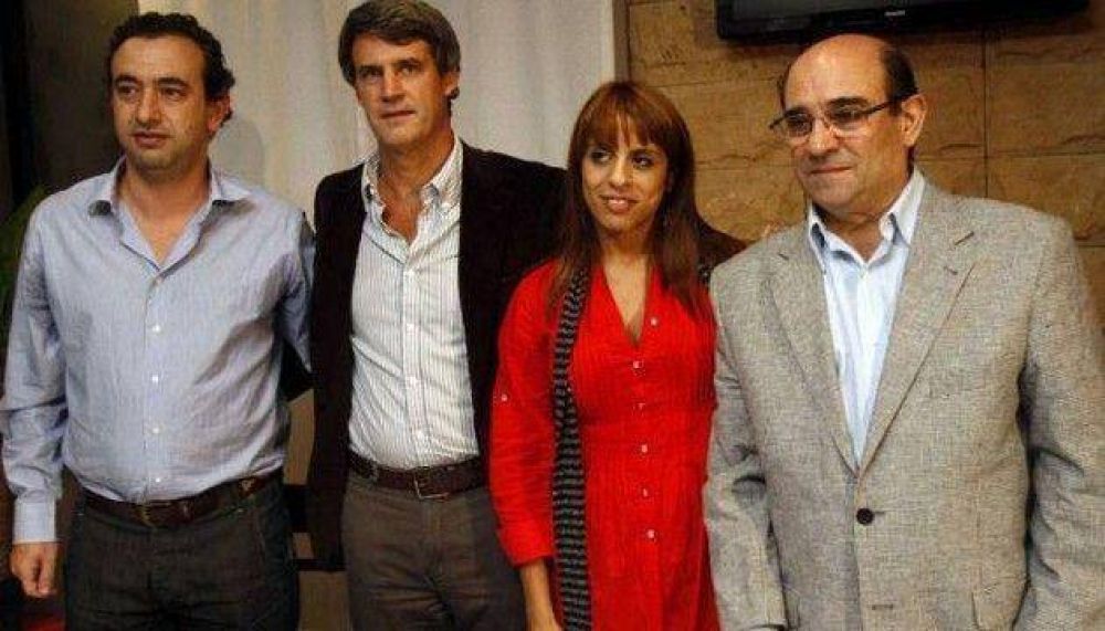 Se pone en marcha el acuerdo opositor porte�o