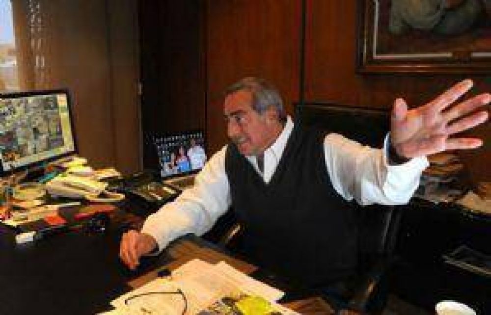 Fayad ser� candidato "testimonial" por fuera de la UCR