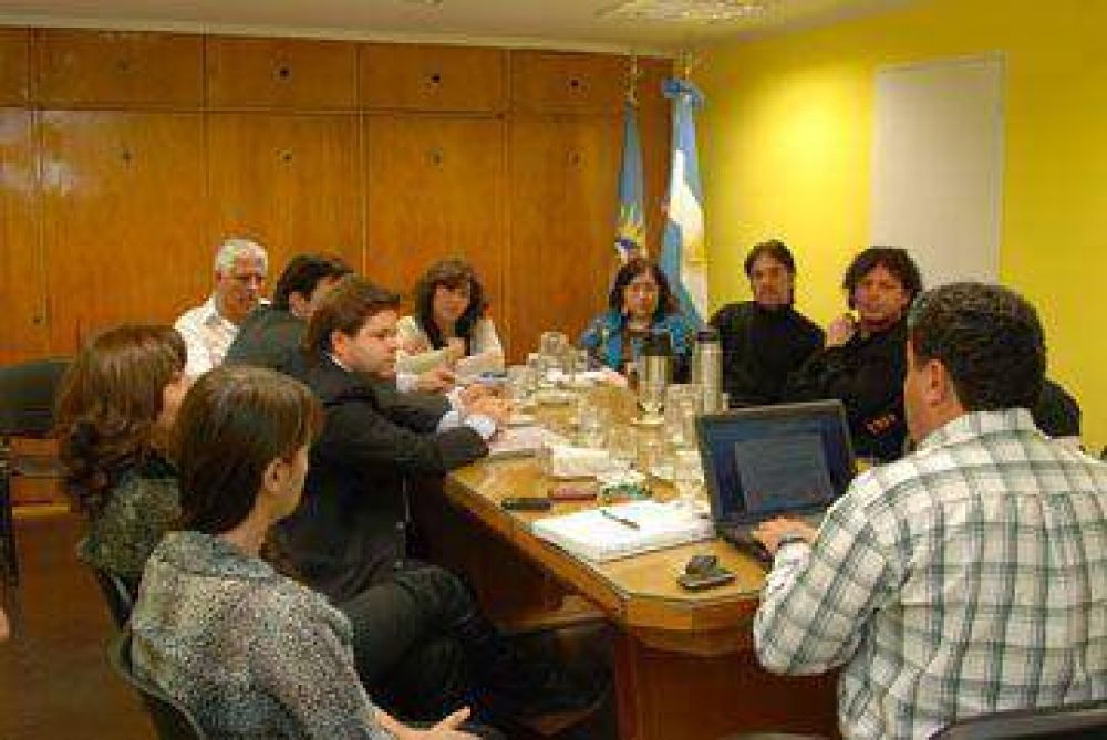 Paritaria pas� a cuarto intermedio tras rechazo docente a suma fija