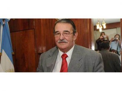 Pedro Gonz�lez: "M�s all� del exabrupto, sigo pensando que a alguno hay que matar"